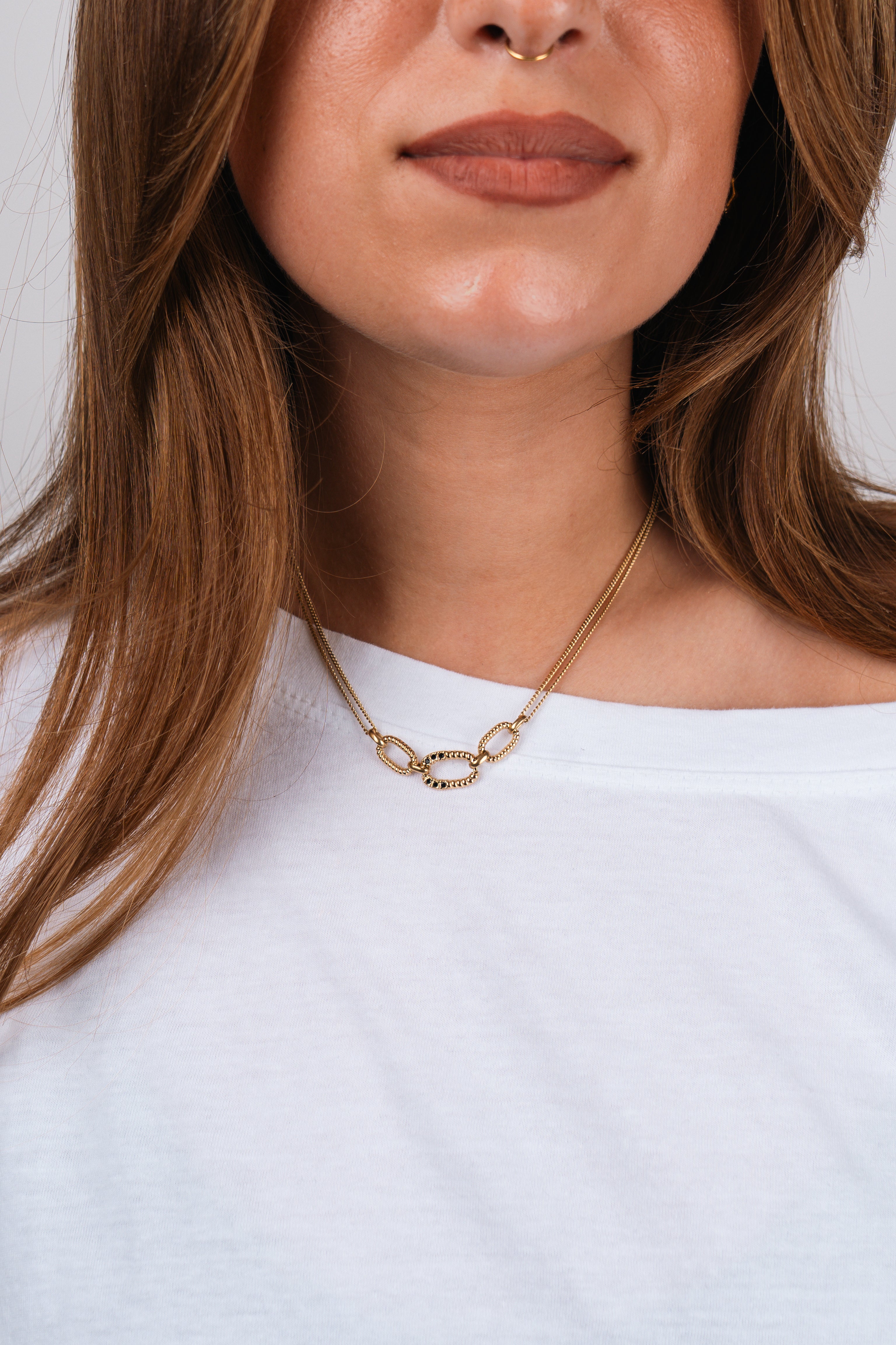 COSMIC NECKLACE (BLACK)