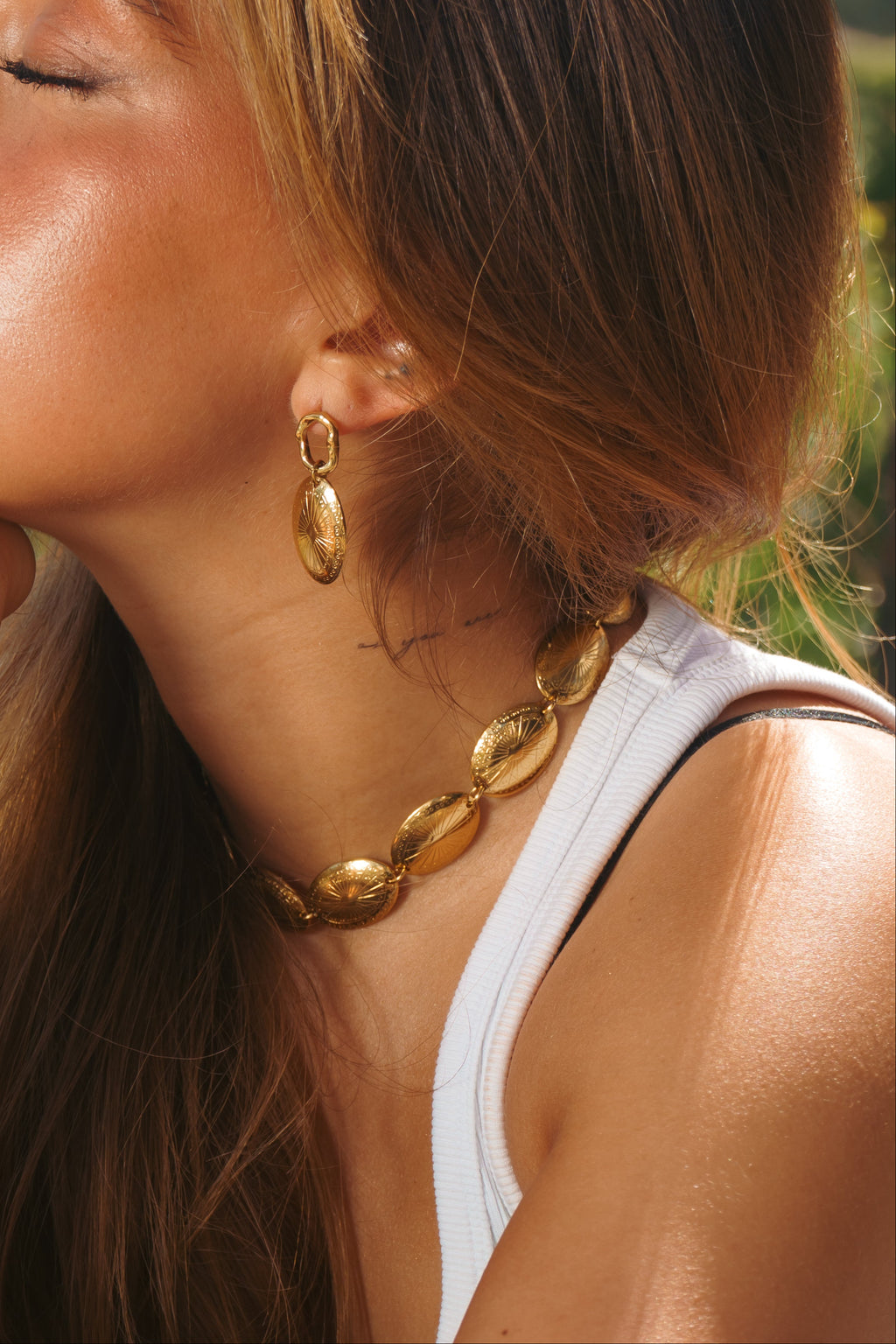 EARLY NECKLACE