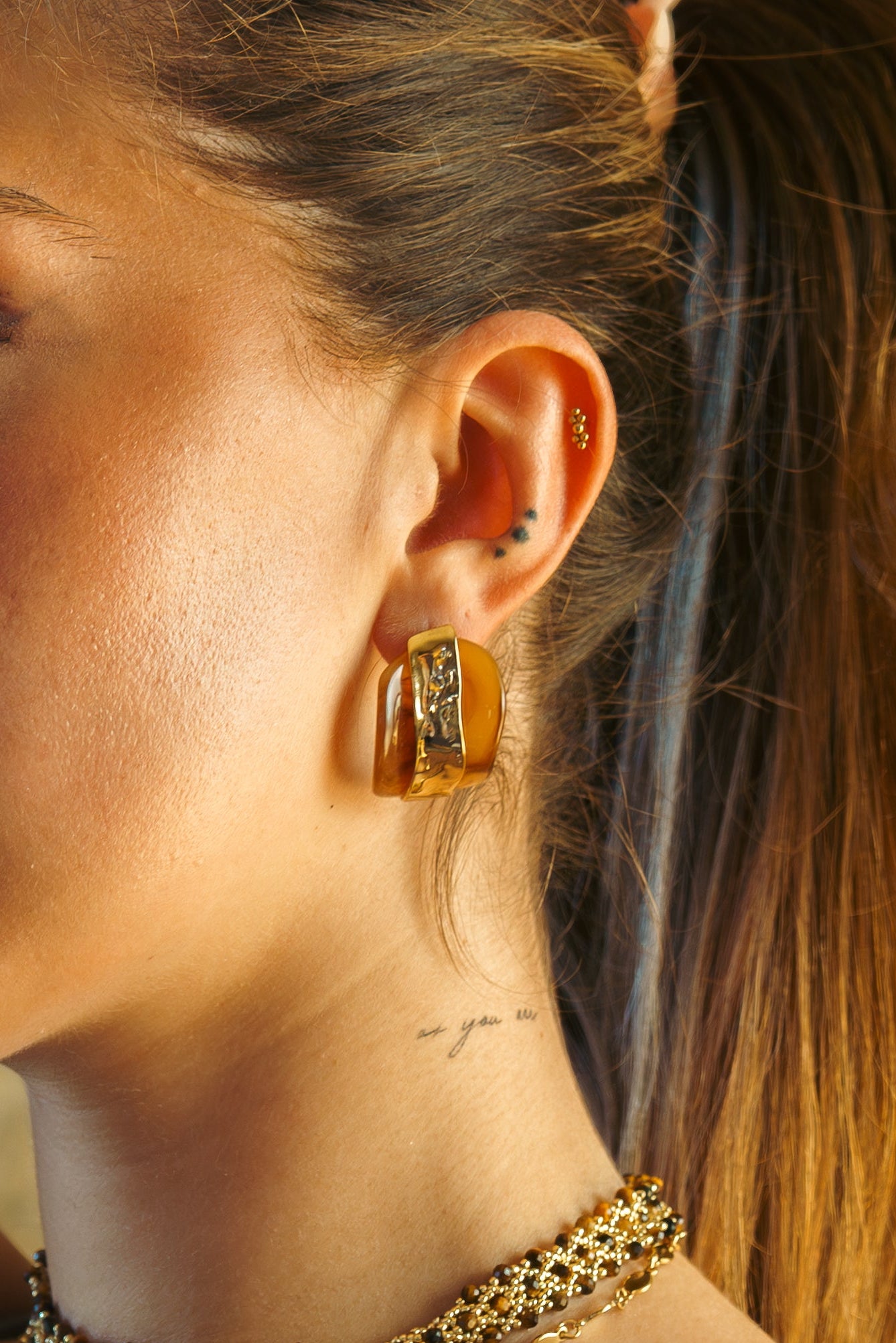 TOFFEE EARRING