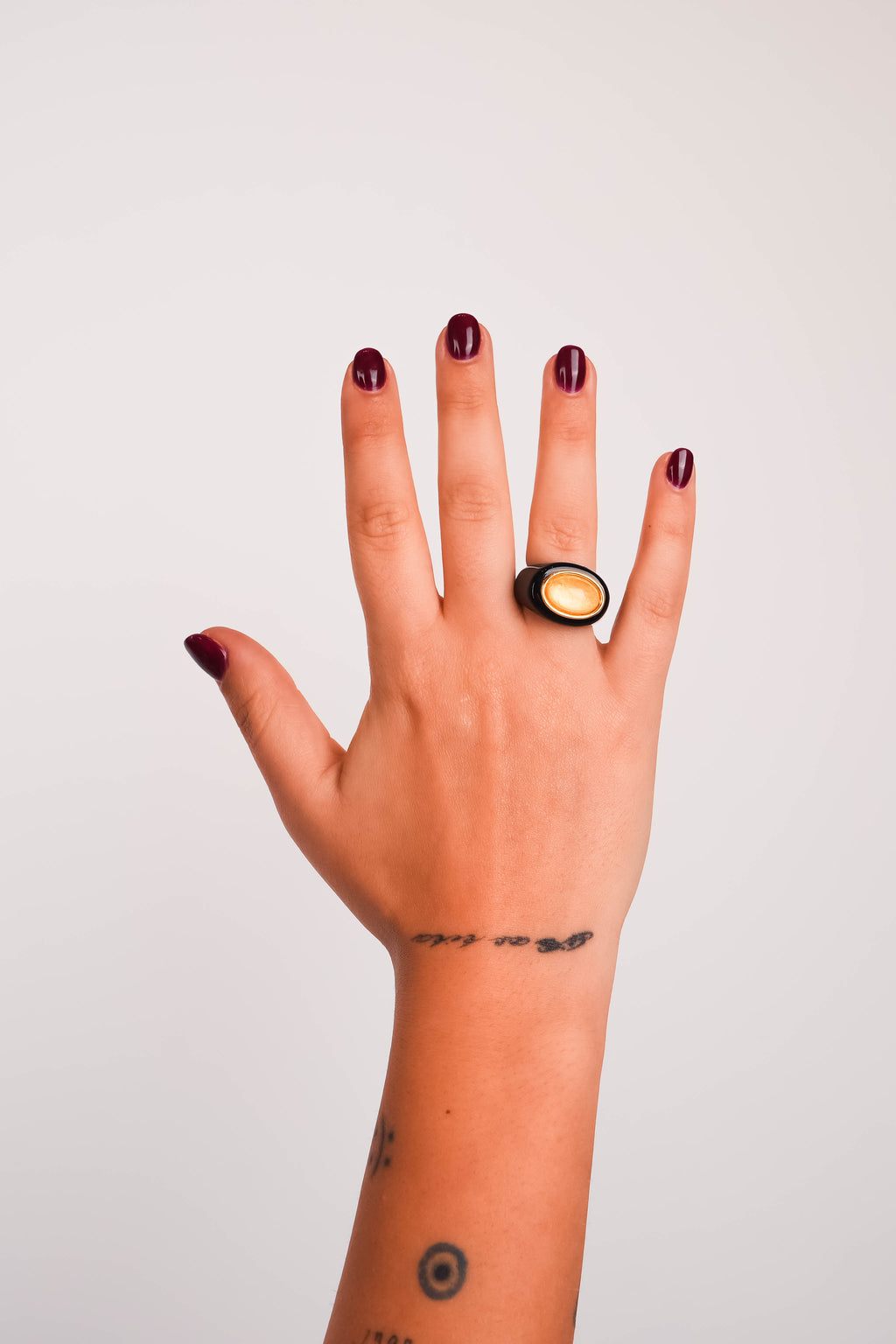 BIG RESIN RING