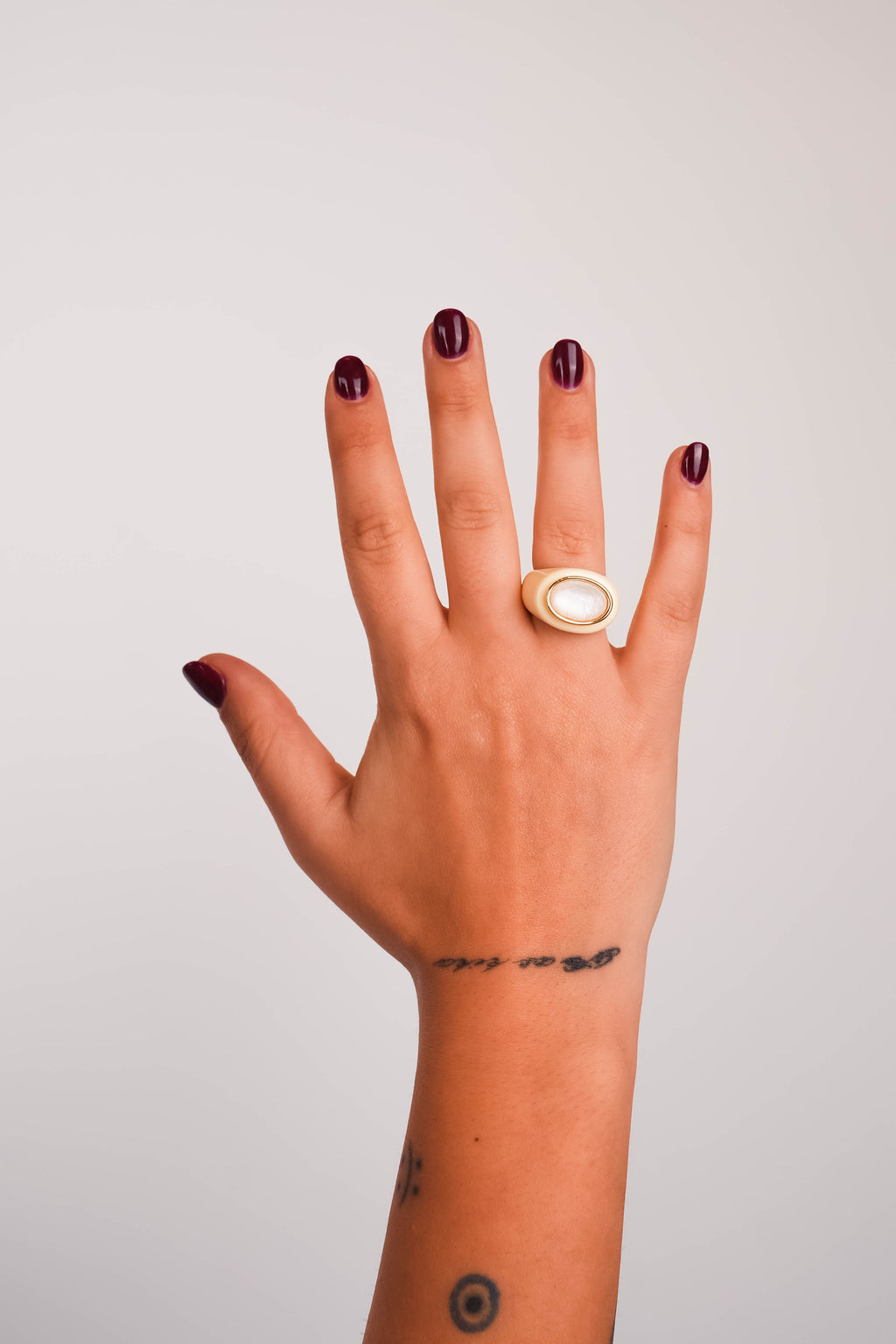 BIG RESIN RING