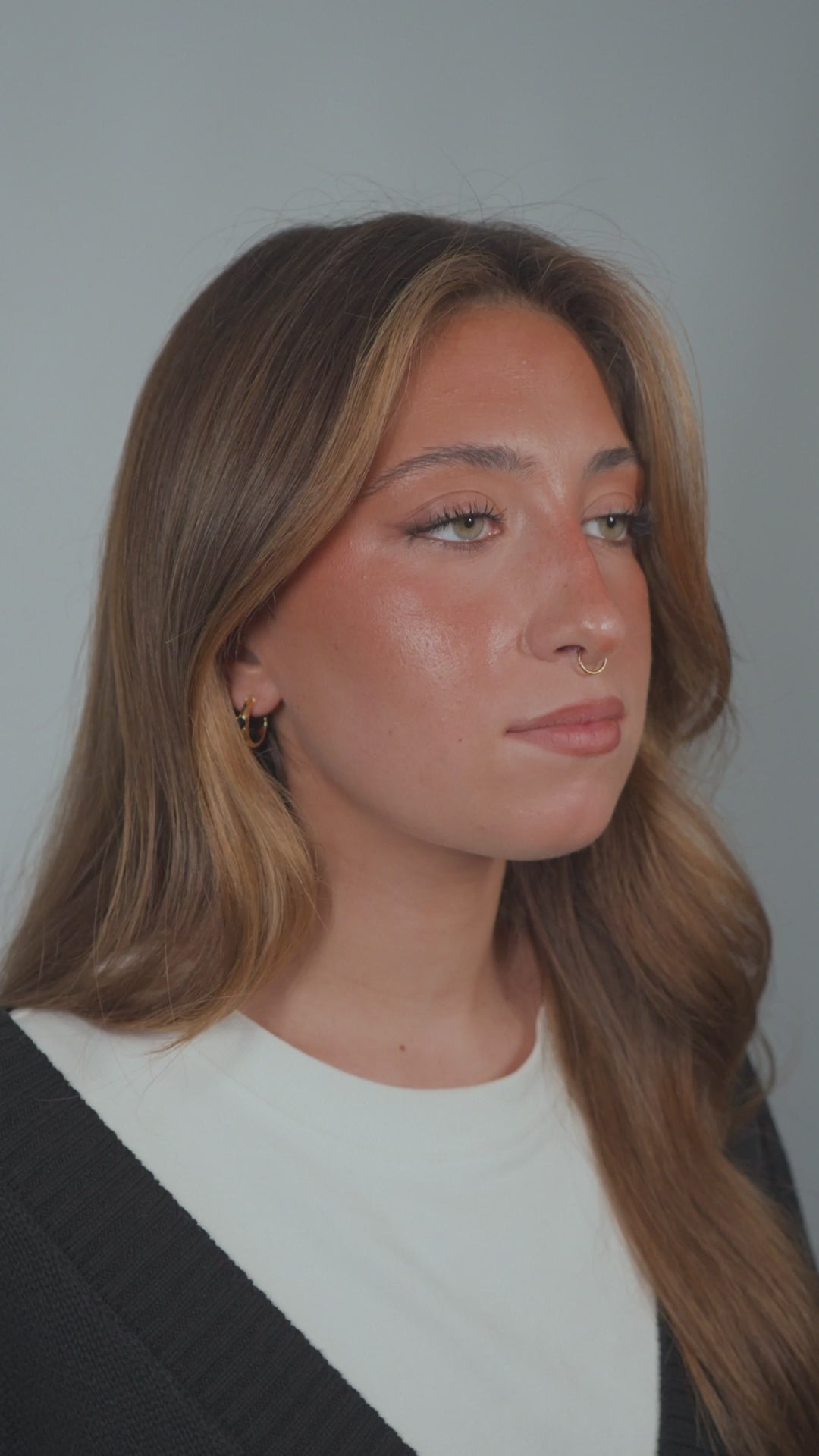 BLACK DOT EARRING